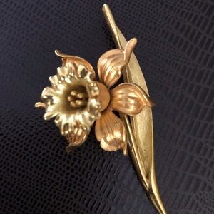 Ladies Vintage Brooch/Pin